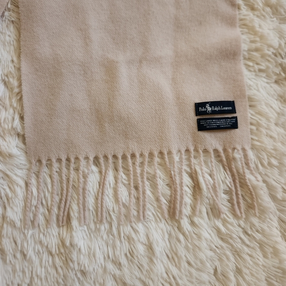 Polo Ralph Lauren 100% Lambswool Ivory Scarf with Navy Logo Made In Italy Flawed - Picture 7 of 9